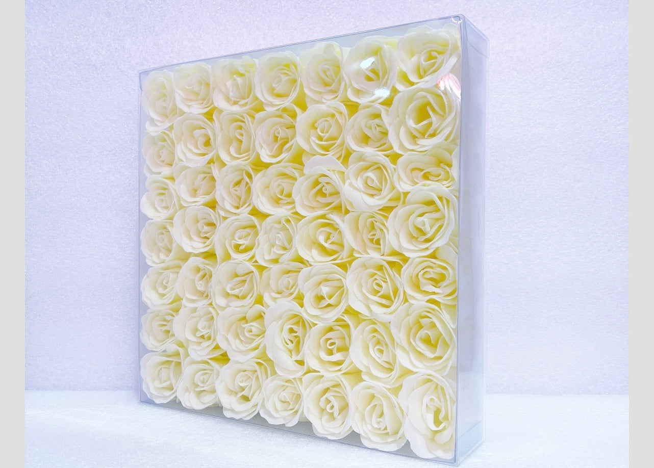 Flower Petals Spa-White image 1